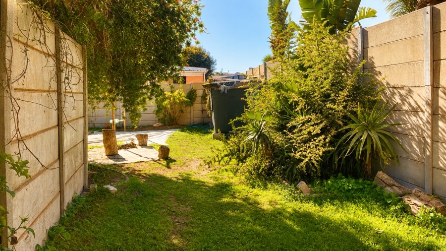 4 Bedroom Property for Sale in Vredenburg Western Cape